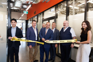 Gold Coast Mayor Tom Tate joins Southern RNA Managing Director Chris Peck, Providence Therapeutics leaders, and Gold Coast Health and Knowledge Precinct representatives to cut the ribbon at the official opening of Southern RNA’s new R&D laboratories at Cohort Innovation Space, marking a major milestone for biotech innovation on the Gold Coast.